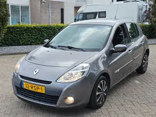 Renault Clio 1.5 dCi Collection apk 13-09-2027