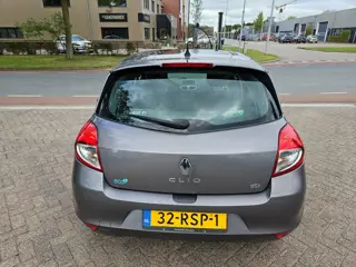 Foto 17 van Renault Clio 1.5 dCi Collection apk 13-09-2027