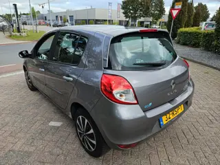 Foto 16 van Renault Clio 1.5 dCi Collection apk 13-09-2027
