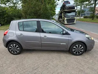 Foto 15 van Renault Clio 1.5 dCi Collection apk 13-09-2027