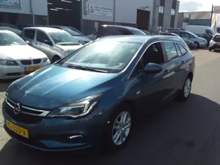 Foto 13 van Opel Astra 1.4 Innovation (bj 2016, automaat)