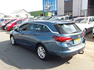 Foto 14 van Opel Astra 1.4 Innovation (bj 2016, automaat)