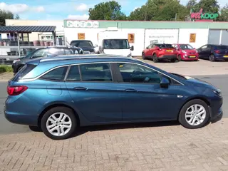 Foto 17 van Opel Astra 1.4 Innovation (bj 2016, automaat)