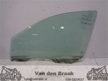 Ford Focus Wagon 1998-2005 Portierraam links voor