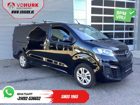Opel Vivaro 2.0 HDi 145 pk L3 Aut. Xenon/ Standkachel/ Carplay/ Stoelverw./ Keyless/ Climate/ Camera