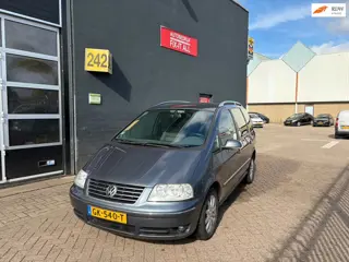 Volkswagen Sharan 1.8 Turbo Sportline