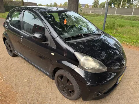 Toyota Aygo 1.0-12V Sport 2007 APK 5DRS