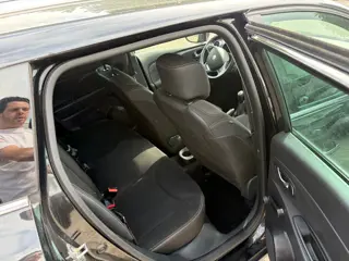 Foto 17 van Renault Clio Estate 0.9 TCe Night&Day