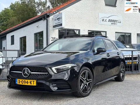 Mercedes-Benz A-klasse 250 e AMG Line panorama dak! Nieuwstaat!