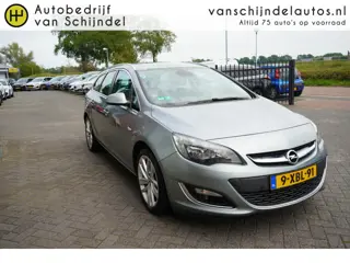 Foto 14 van Opel Astra Sports Tourer 1.4 120PK TURBO SPORT COSMO LUXE ORIGINEEL NEDERLANDS SPORTSTOELEN NAVIGATI