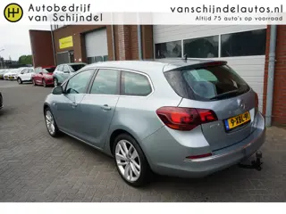 Foto 18 van Opel Astra Sports Tourer 1.4 120PK TURBO SPORT COSMO LUXE ORIGINEEL NEDERLANDS SPORTSTOELEN NAVIGATI