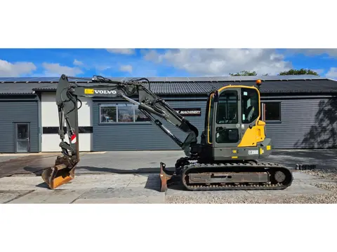 Volvo ECR88D (bj 2014)