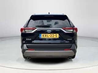 Foto 18 van Toyota RAV4 2.5 Hybrid Dynamic | Carplay | Stoel- + stuurverwarming | Parkeersensoren | 18 inch LM-v
