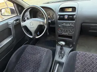 Foto 14 van OPEL ASTRA 1.6 Pearl AUTOMAAT 3DRS RIJDT GOED NAP APK 7-2027