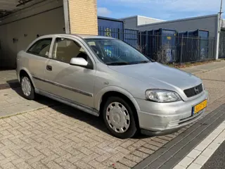 Foto 18 van OPEL ASTRA 1.6 Pearl AUTOMAAT 3DRS RIJDT GOED NAP APK 7-2027