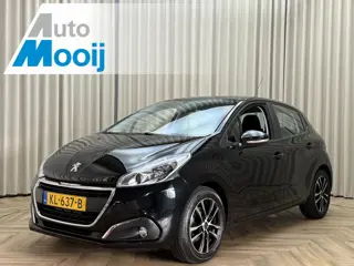 Foto 12 van Peugeot 208 1.2 PureTech Blue Lion Org.NL! / 82PK / Carplay / DAB / Navigatie / Cruise / Airco / PDC