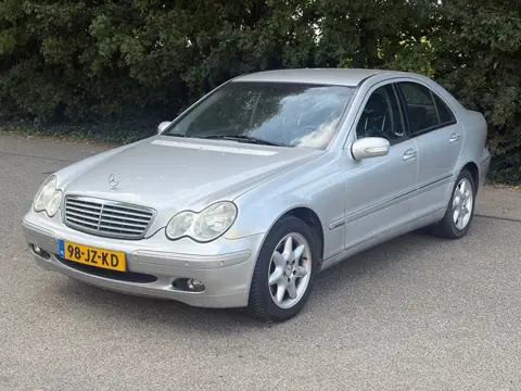 Mercedes-Benz C-klasse 240 Elegance Airco! Automaat! NAP!