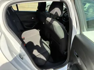 Foto 16 van Peugeot 208 1.2 PureTech Active