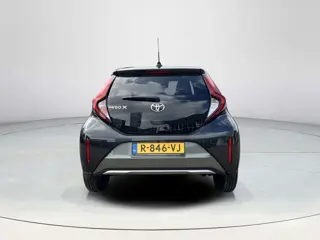 Foto 18 van Toyota Aygo X 1.0 VVT-i MT Envy | JBL audio | LED koplampen | Carplay | Parkeercamera | 18 inch LM-v
