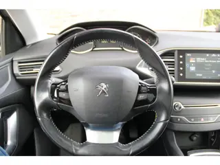 Foto 12 van Peugeot 308 SW 1.6 BlueHDI Blue Lease Executive Pack | Trekhaak | NAP km-stand