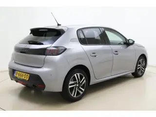 Foto 20 van Peugeot 208 1.2 PureTech Allure | Climate control | Cruise control | Verwarmbare voorstoelen | Apple