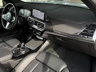 Foto 18 van BMW X3 xDrive30e M SPORT | PANORAMA | M SPORT REMMEN | CAMERA | LASER | SAFETY PAKKET | HEAD UP |