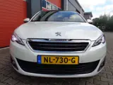 Foto 26 van Peugeot 308 SW 1.2 PureTech Allure 131PK Clima Cruise Navi Pano-Dak LMV Trekhaak NL-Auto 6-BAK