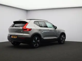 Foto 12 van Volvo XC40 Recharge Twin Ultimate 82 kWh / Trekhaak / 360 camera / Harman Kardon / Pan. dak / Elektr