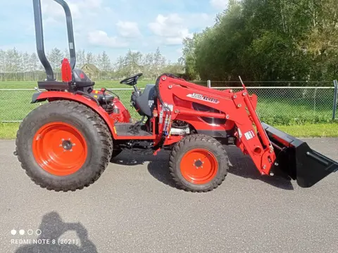 Actie nu €1500 korting extra  Kioti CK4030  HST 40 PK evt met  voorlader