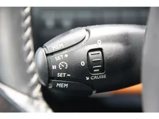 Foto 13 van Peugeot 308 SW 1.6 BlueHDI Blue Lease Executive Pack| Trekhaak afneembaar|