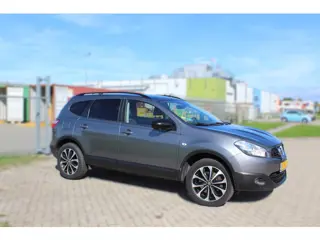 Foto 13 van Nissan Qashqai +2 1.6 dCi 2WD 7 PERS HALF LEDER PANO CLIMA NAVI TREKHAAK GOED ONDERHOUDEN