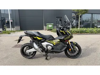Foto 13 van Honda Scooter NC 750 X-ADV CRUISE CONTROL / BLUETOOTH