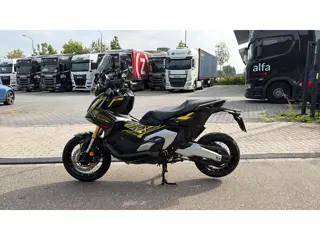 Foto 15 van Honda Scooter NC 750 X-ADV CRUISE CONTROL / BLUETOOTH
