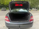 Foto 30 van Mercedes-Benz C-klasse 180 CGI BlueEFFICIENCY Business Edition Elegance