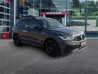 Foto 18 van VOLKSWAGEN TIGUAN 2.0 TDI DSG R-LINE 4MOTION 360CAM/E-KLEP/ACC/STANDKACHEL/IQ/STOELVERW