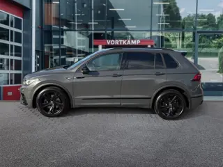 Foto 13 van VOLKSWAGEN TIGUAN 2.0 TDI DSG R-LINE 4MOTION 360CAM/E-KLEP/ACC/STANDKACHEL/IQ/STOELVERW