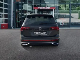 Foto 19 van VOLKSWAGEN TIGUAN 1.5 TSI DSG LIFE URBAN SPORT CAMERA/ELEK-KLEP/ACC/STOEL+STUURVERW