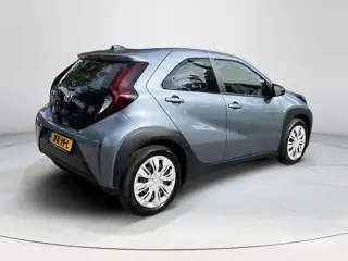 Foto 13 van Toyota Aygo X 1.0 VVT-i MT Play