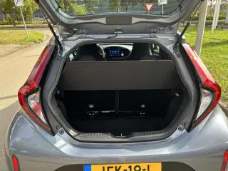 Foto 16 van Toyota Aygo X 1.0 VVT-i MT Play