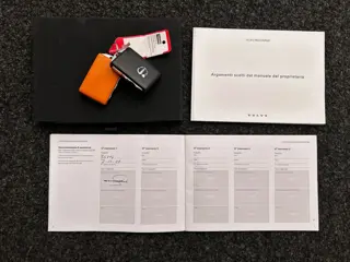 Foto 18 van Volvo XC40 1.5 T4 Recharge Inscription Expression | Apple/Carplay | Elek. Kofferklep | Cruise/Contro