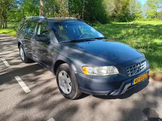 Volvo XC70 2.5T 210PK AWD 1e eig. (bj 2006, automaat)