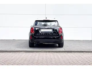 Foto 16 van MINI Countryman Cooper S E ALL4 Classic