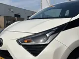 Foto 29 van Toyota Aygo 1.0 VVT-i x-play limited | Airco | Camera | Apple Carplay en Android Auto