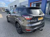 Foto 29 van Ford Kuga 1.5 EcoBoost ST Line 150pk | Adaptieve Cruise | Panorama dak | Winterpack | Trekhaak Afnee