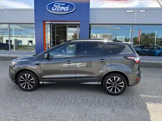 Foto 20 van Ford Kuga 1.5 EcoBoost ST Line 150pk | Adaptieve Cruise | Panorama dak | Winterpack | Trekhaak Afnee