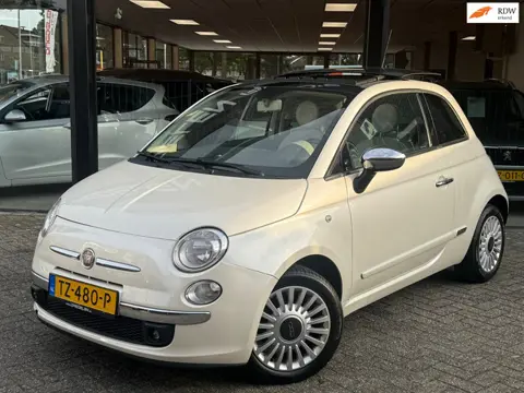 Fiat 500 1.2 Lounge PANORAMA SCHUIFDAK | AIRCO | PDC | LMV