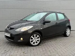 Mazda 2 1.3 XS AIRCO / LMV / STOELVERWARMING / NIEUWE APK!