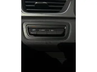 Foto 11 van Renault Captur 1.6 E-Tech full hybrid 145 techno | Stoelverwarming | Stuurwielverwarming