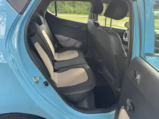 Foto 17 van Hyundai i10 1.0i i-Motion Climate control central Lock !!