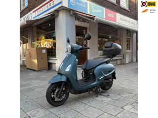 SYM Snorscooter Fiddle IV
